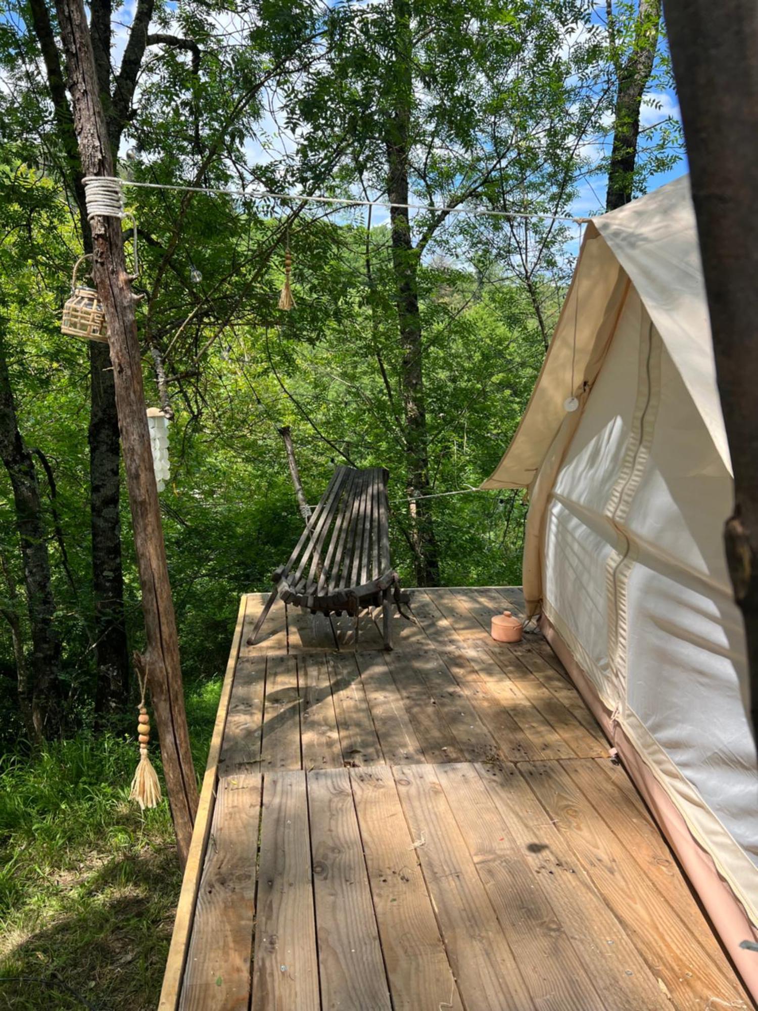 Tente Lodge En Pleine Nature Sumène Zewnętrze zdjęcie
